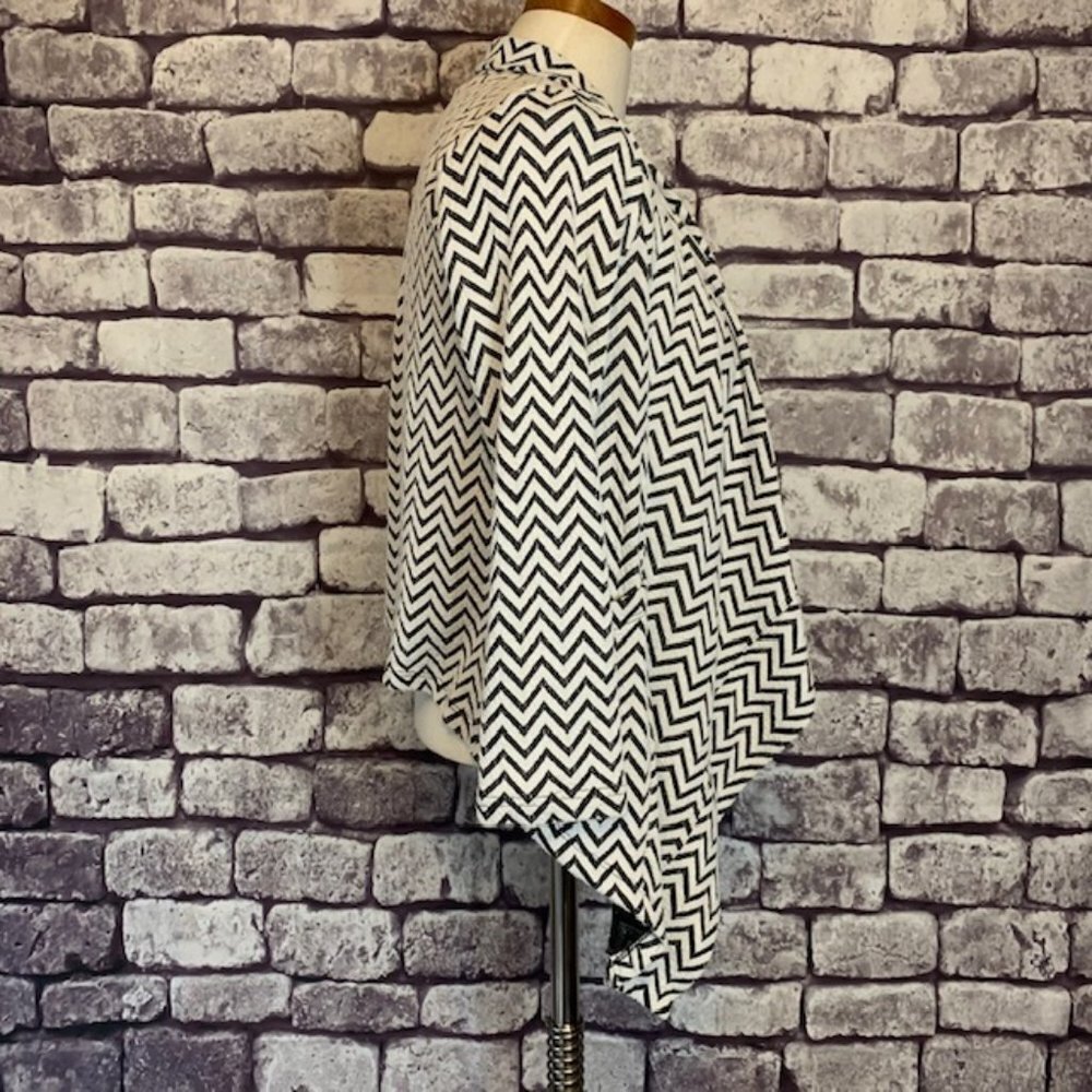 Blooms In The City Waterfall Cardigan Size Small - Picture 6 of 10